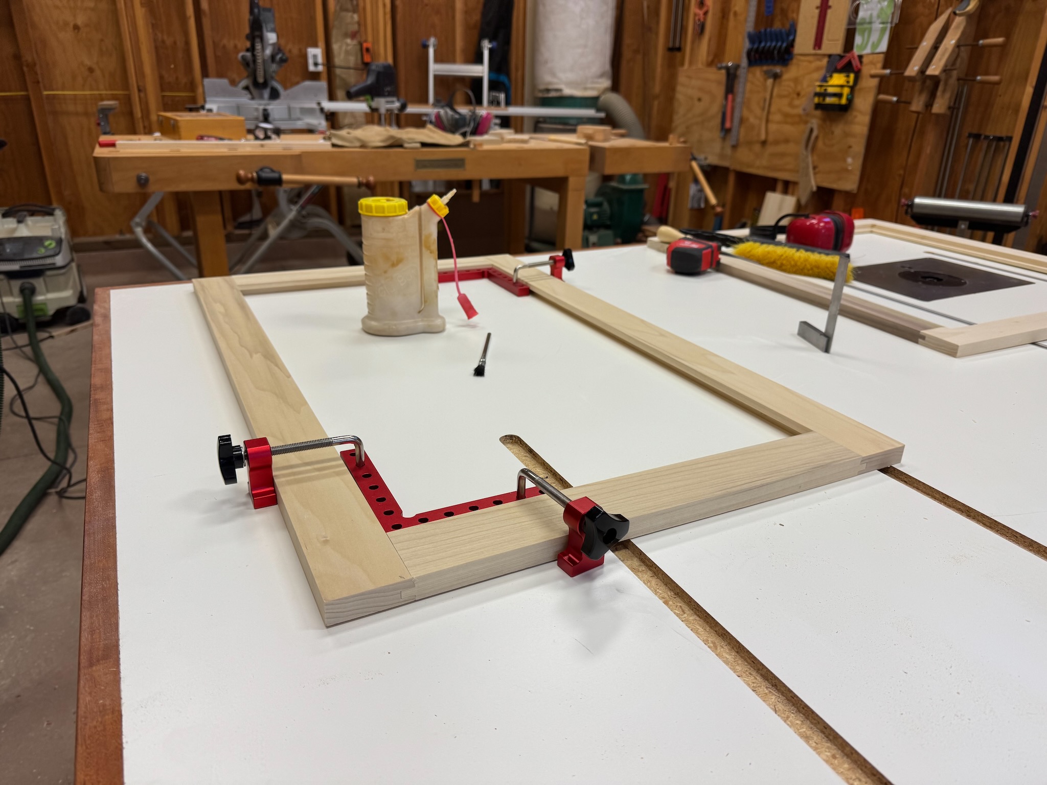 Frame glue up